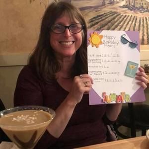 Meet your Posher, Carolyn